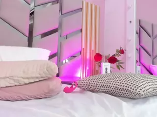 Dollsweety's Live Sex Cam Show