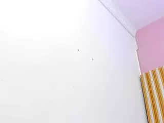 Dollsweety's Live Sex Cam Show