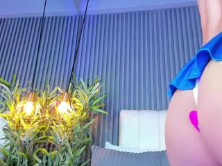 LinaGlam's Live Sex Cam Show