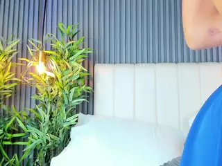 LinaGlam's Live Sex Cam Show