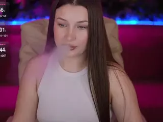 OneLaya's Live Sex Cam Show