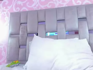 salome-ramoss's Live Sex Cam Show