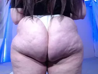 ari-rossee's Live Sex Cam Show