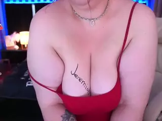 BettyDark's Live Sex Cam Show
