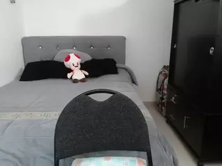 Camelia Saenz's Live Sex Cam Show