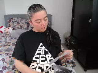 Camelia Saenz's Live Sex Cam Show