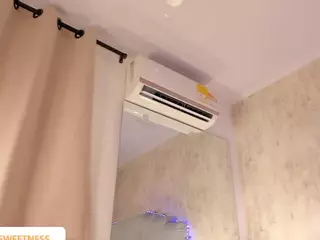 gloomy-sweetness's Live Sex Cam Show