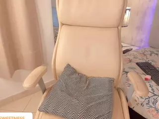 gloomy-sweetness's Live Sex Cam Show