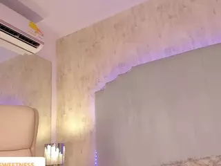 gloomy-sweetness's Live Sex Cam Show
