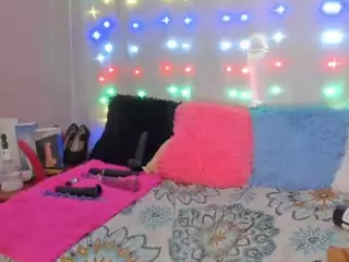 SamaraJune's Live Sex Cam Show