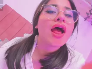 Mara-paradise's Live Sex Cam Show