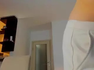 MiaMew's Live Sex Cam Show