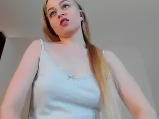 MiaMew's Live Sex Cam Show