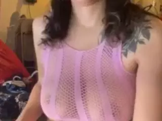 nessadoll69's Live Sex Cam Show