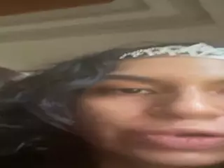 Exotic Latina Soaker's Live Sex Cam Show