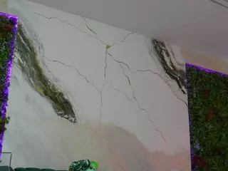 Emilyybloom's Live Sex Cam Show