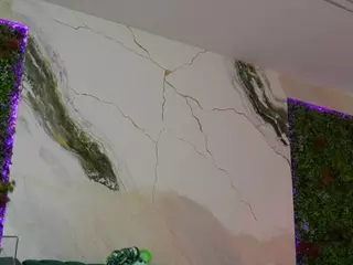 Emilyybloom's Live Sex Cam Show