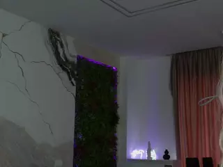 Emilyybloom's Live Sex Cam Show