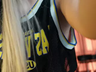 Emilyybloom's Live Sex Cam Show