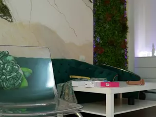 Emilyybloom's Live Sex Cam Show