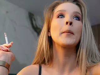 Emilyybloom's Live Sex Cam Show