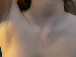 Emilyybloom's Live Sex Cam Show