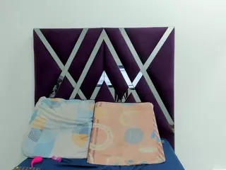 Sophia-Teran's Live Sex Cam Show