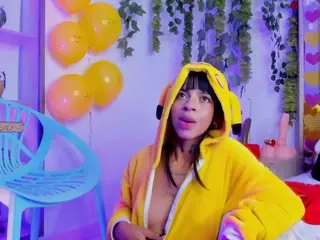 Emy-Harmony's Live Sex Cam Show
