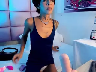 Emy-Harmony's Live Sex Cam Show