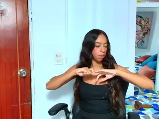 rosariio1's Live Sex Cam Show
