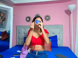 rosariio1's Live Sex Cam Show