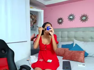 rosariio1's Live Sex Cam Show