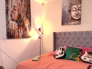rosariio1's Live Sex Cam Show