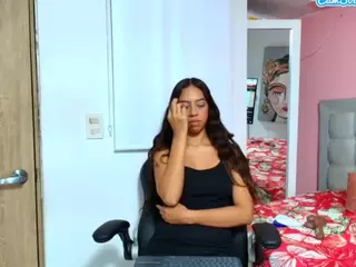 rosariio1's Live Sex Cam Show
