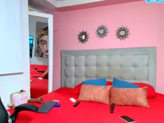 rosariio1's Live Sex Cam Show