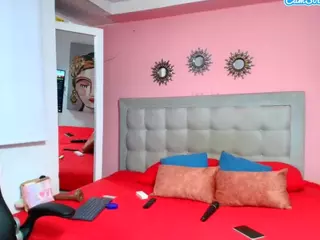rosariio1's Live Sex Cam Show