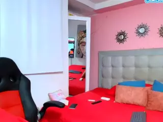 rosariio1's Live Sex Cam Show