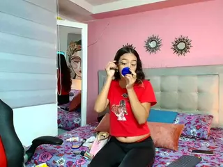 rosariio1's Live Sex Cam Show
