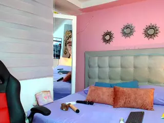 rosariio1's Live Sex Cam Show