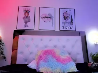 CoraChandler's Live Sex Cam Show