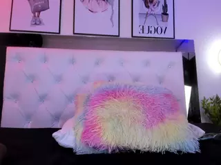 CoraChandler's Live Sex Cam Show