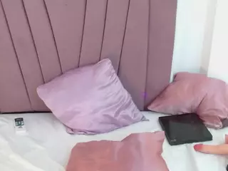 Kataleya-Monet's Live Sex Cam Show