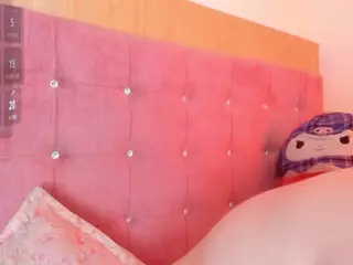 Cherry-Cattt's Live Sex Cam Show