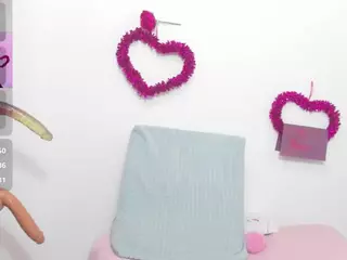 Giia39's Live Sex Cam Show