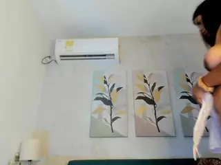 jocelyn-santana's Live Sex Cam Show