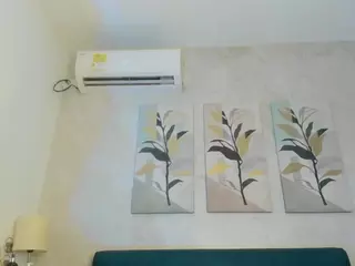 jocelyn-santana's Live Sex Cam Show