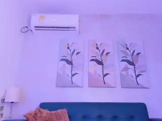 jocelyn-santana's Live Sex Cam Show