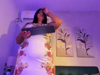 jocelyn-santana's Live Sex Cam Show