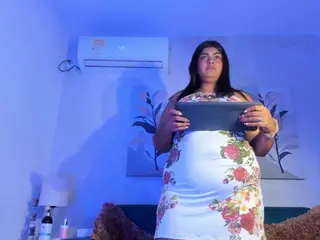jocelyn-santana's Live Sex Cam Show
