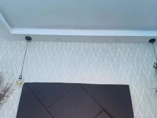 jocelyn-santana's Live Sex Cam Show